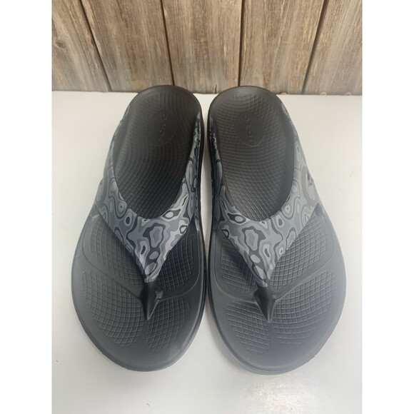 OOFOS OOriginal Sport Sandal - BLACK WATER CAMO Men’s Size 9 / Women’s Size 11 - Picture 2 of 9